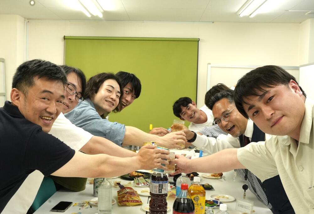 乾杯から始まるエイコウストーリー