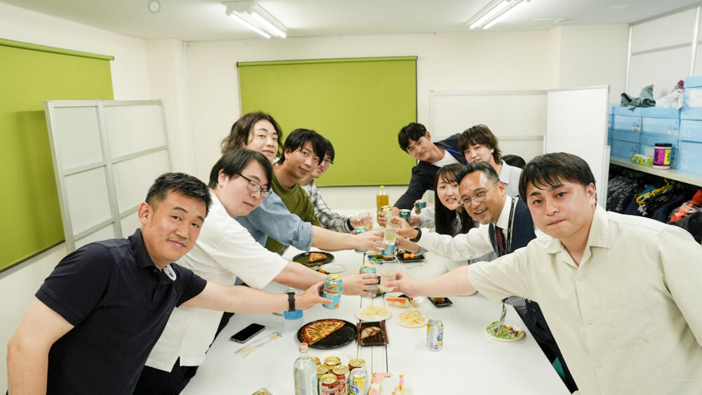 乾杯から始まるエイコウストーリー